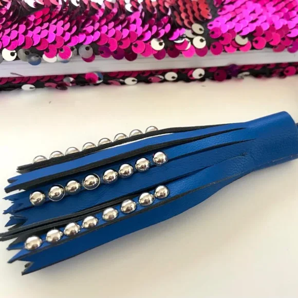 Leather tassel, charm, keychain - Picture 2 of 4